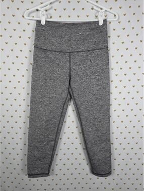 Victorias Secret VSX SPORT Cropped Capri Leggings yoga pants active SMALL